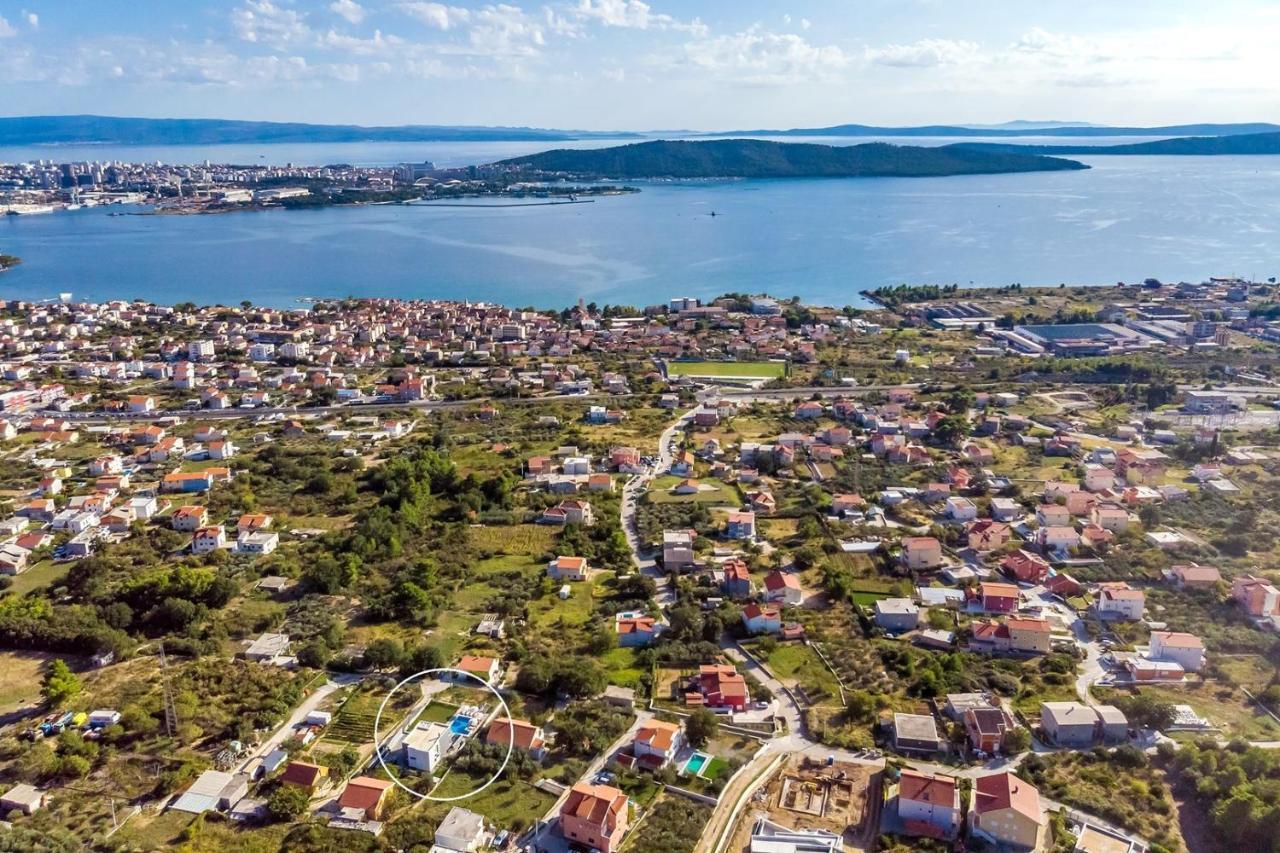 Seaview Villa Stanka With Pool And Attached Jacuzzi Kastela Exterior photo